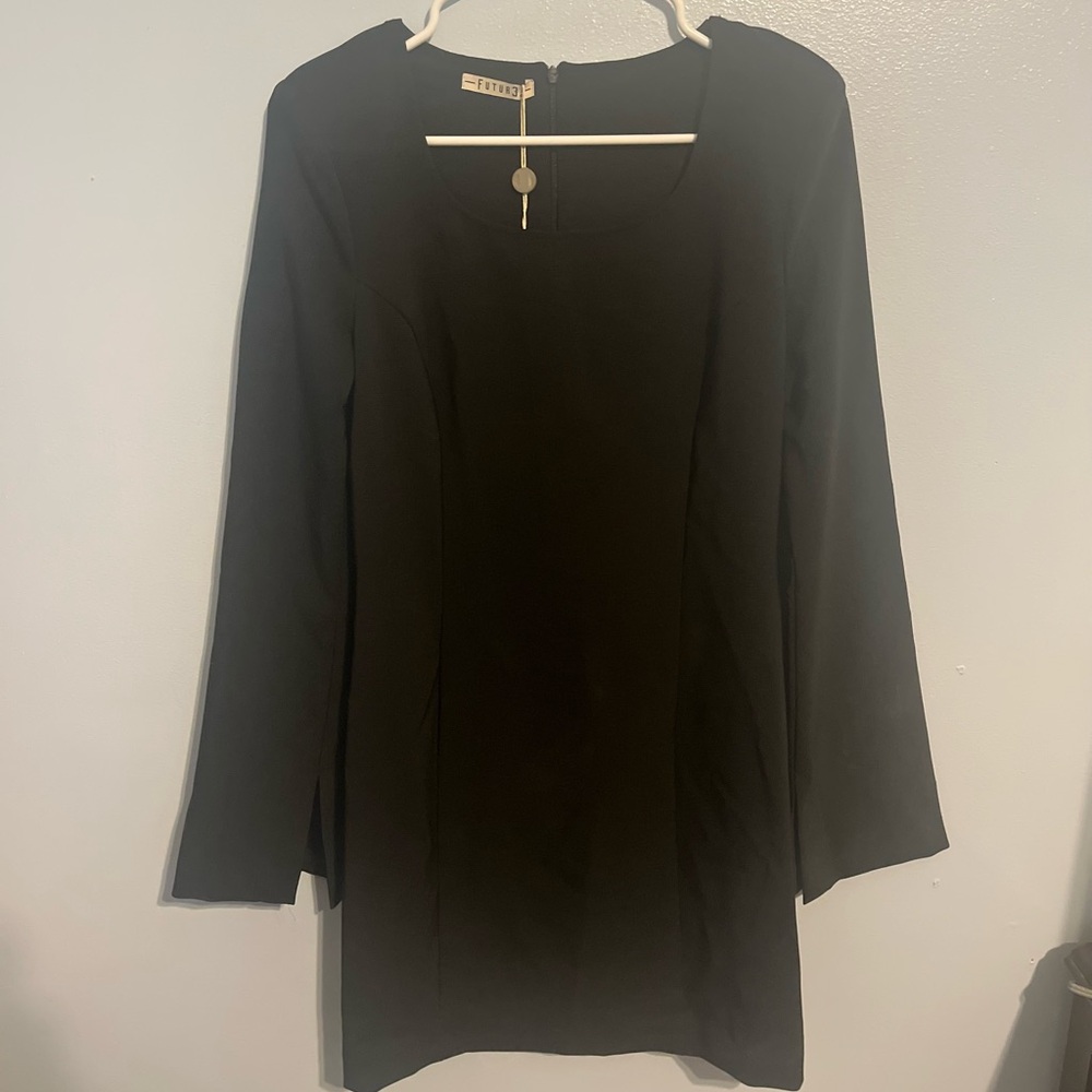 Black Sheath Long Sleeve Crew Neck Dress